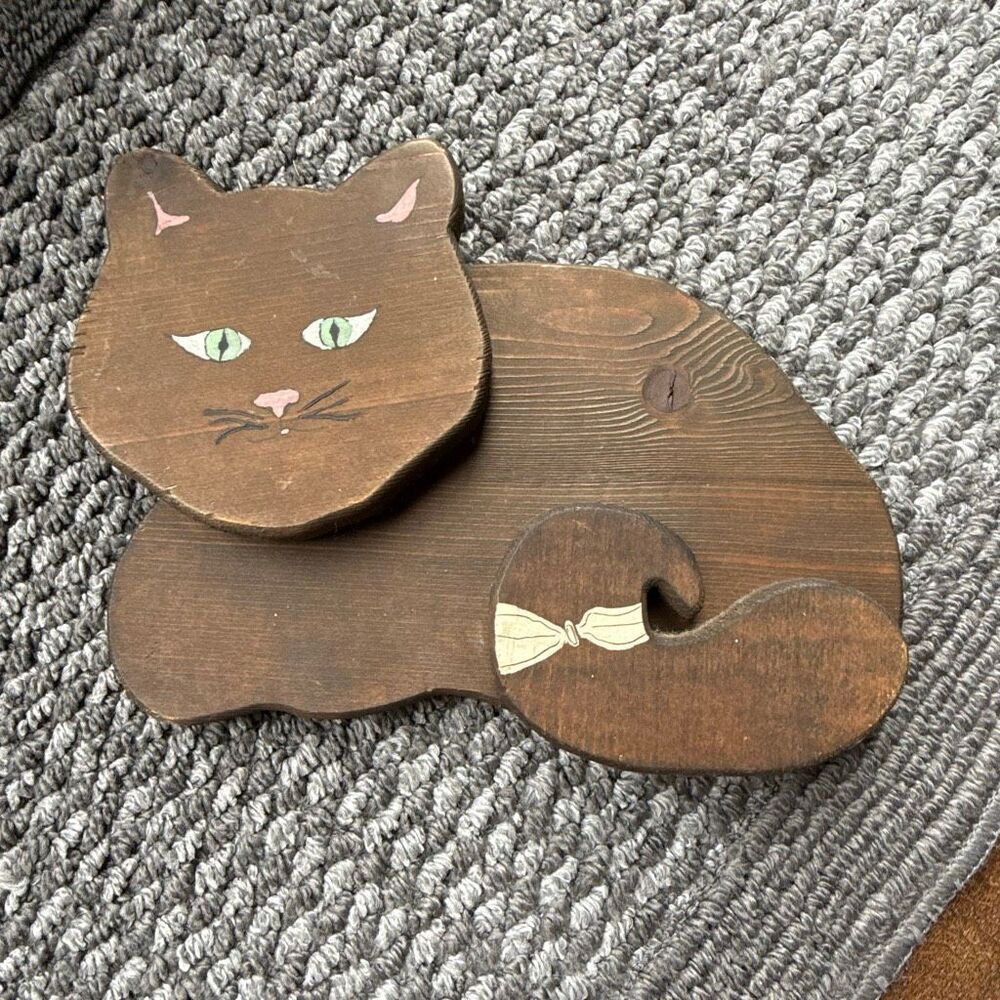Vintage Wooden cat handmade and painted brown 11 inches folk art kitschy crazy c